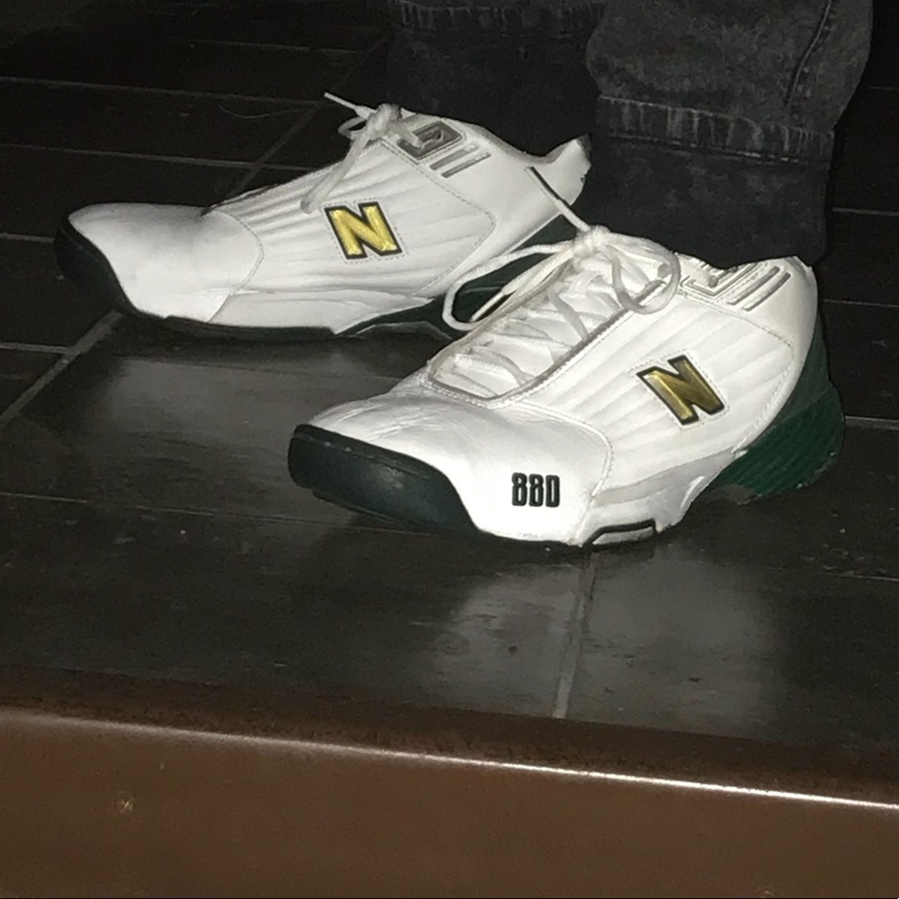 New Balance 880 Basketball Shoe Size 13